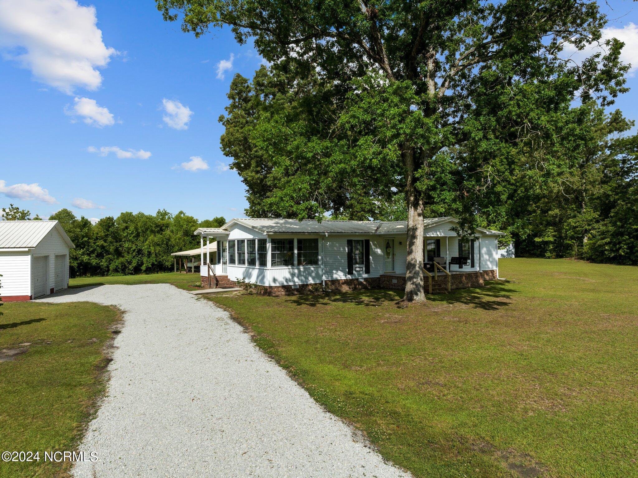 6655 River Road Vanceboro, NC 28586 - Photo 6 of 43 Front