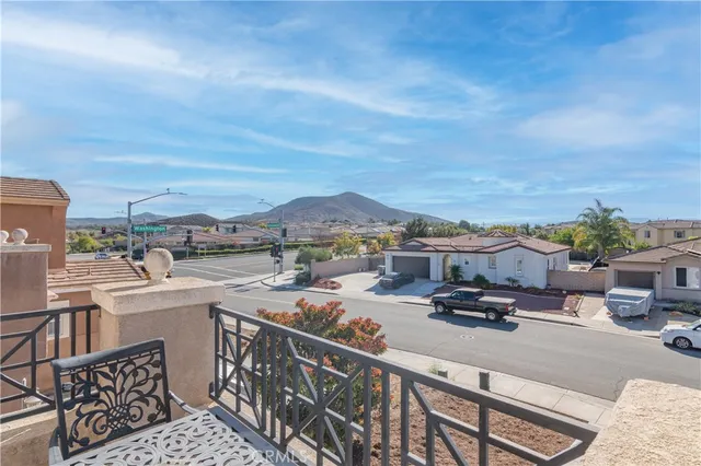 $790,000 | 32736 Cottonwood Road, Winchester, CA 92596