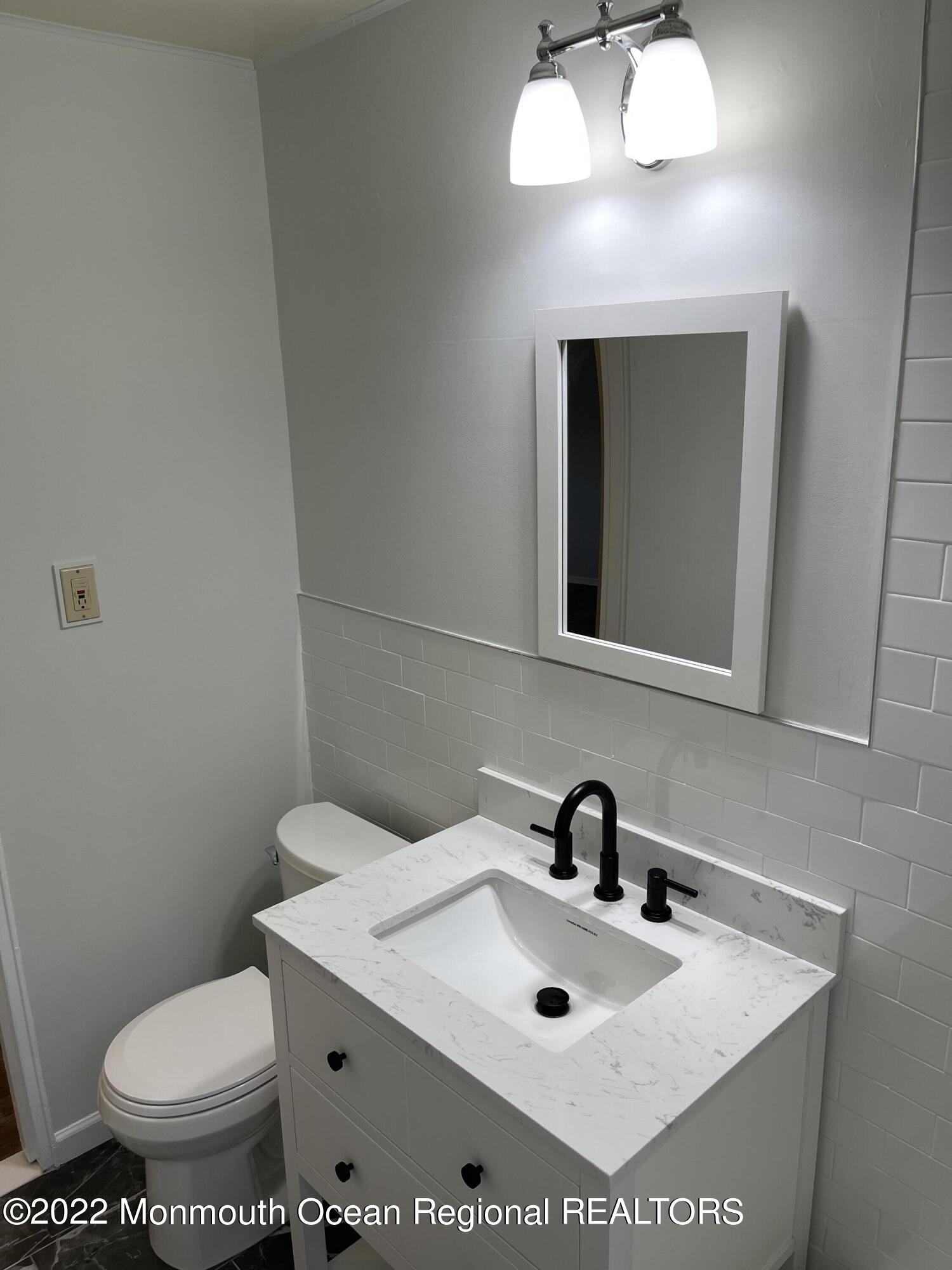 440 Cross Road, Unit C4 Matawan, NJ 07747 - Photo 19 of 24 Bathroom