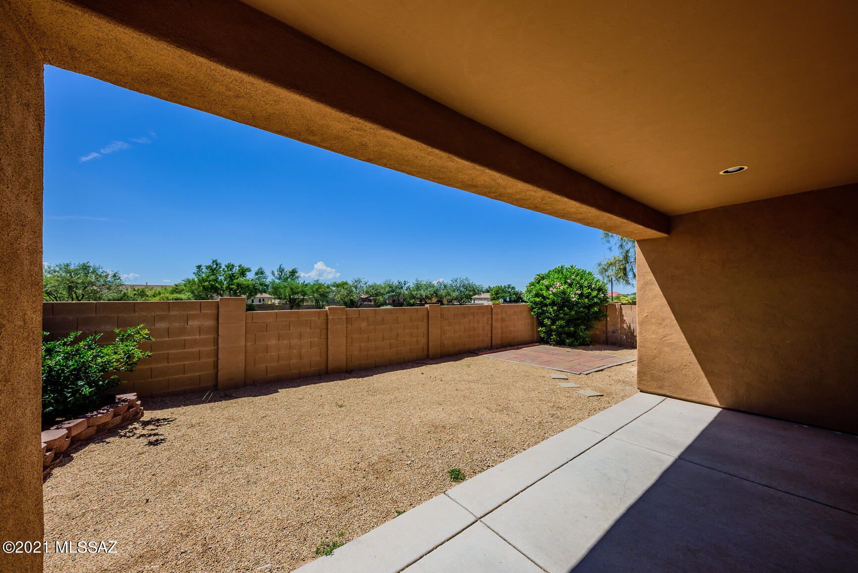 10483 East Rita Ranch Crossing Circle Tucson, AZ 85747 - Photo 8 of 36