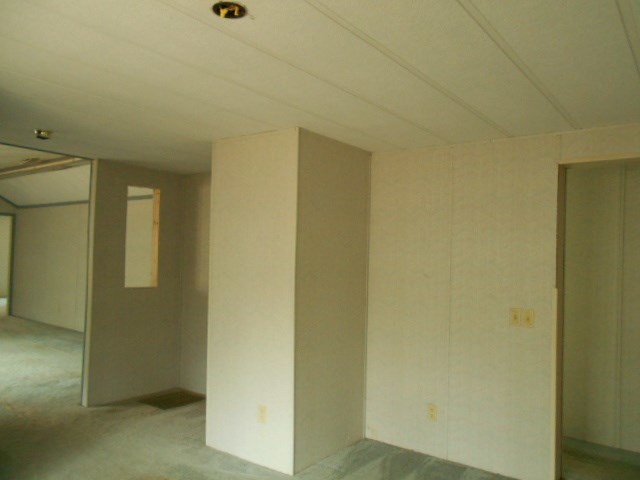 5654 Fulton Mill Road Lizella, GA 31052 - Photo 7 of 12 a view of small space
