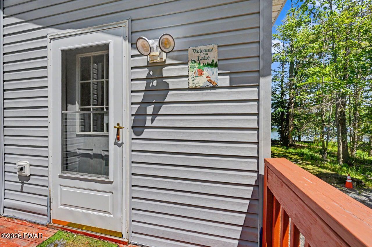 222 Spring Box Lane Lake Ariel, PA 18436 - Photo 11 of 81