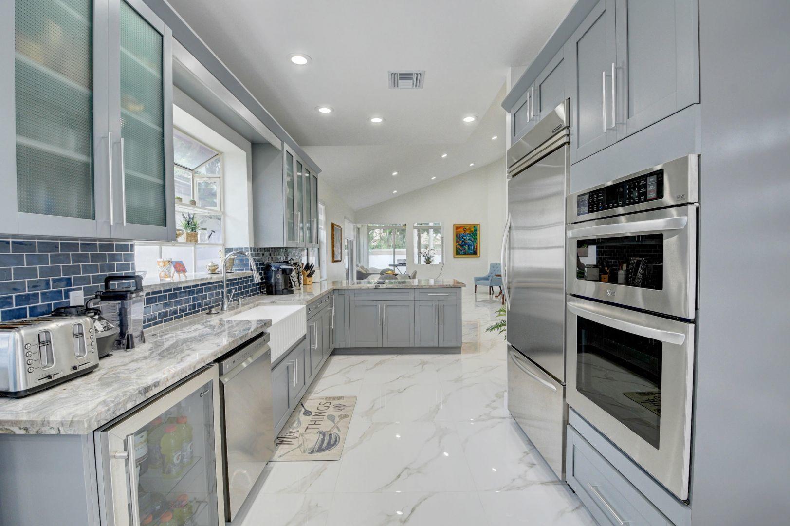 5337 Northwest 21st Avenue Boca Raton, FL 33496 - Photo 14 of 36 25_dsc_6026_27_28_29_30