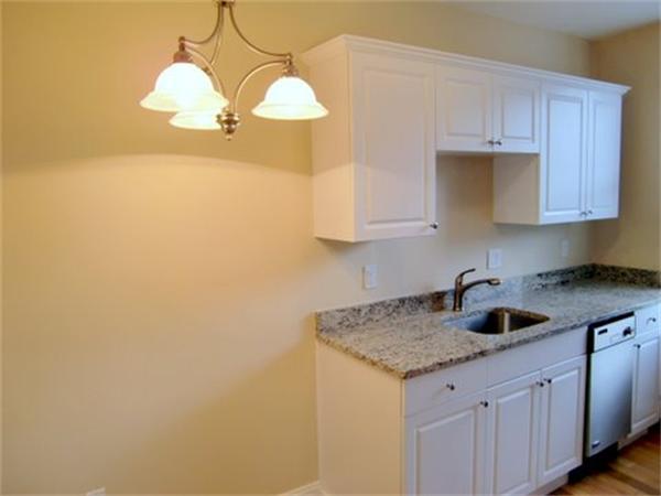 55 Phillips Street, Unit 7 Boston, MA 02114 - Photo 6 of 7