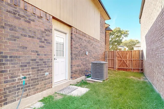 $2,799 | 7936 Quest Court, Frisco, TX 75035