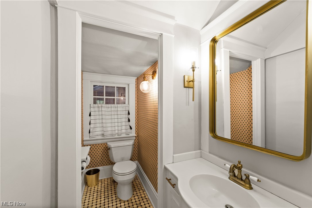 2407 Coventry Road Cleveland Heights, OH 44118 - Photo 15 of 34 Gallery Image 15