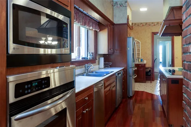 $399,900 | 28 South Center Street, Perry, NY 14530