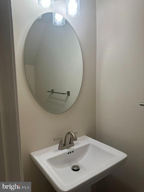 36 Riverside Run Drive Indian Head, MD 20640 - Photo 4 of 45 Powder Room