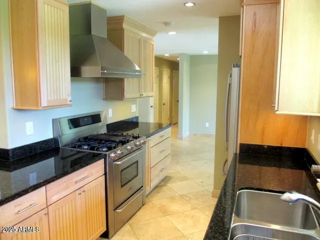 $2,950 | 3015 East Montecito Avenue, Phoenix, AZ 85016