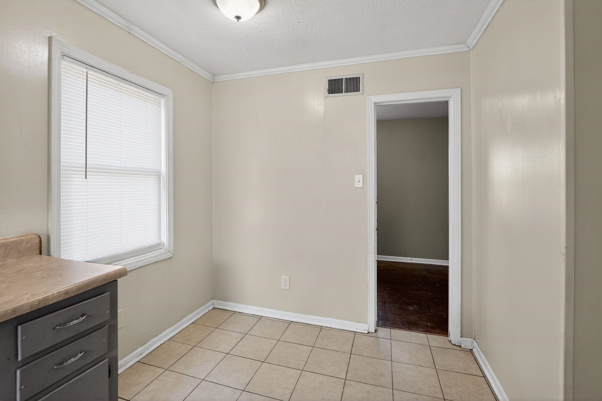 4118 Westmont Road Memphis, TN 38109 - Photo 27 of 37