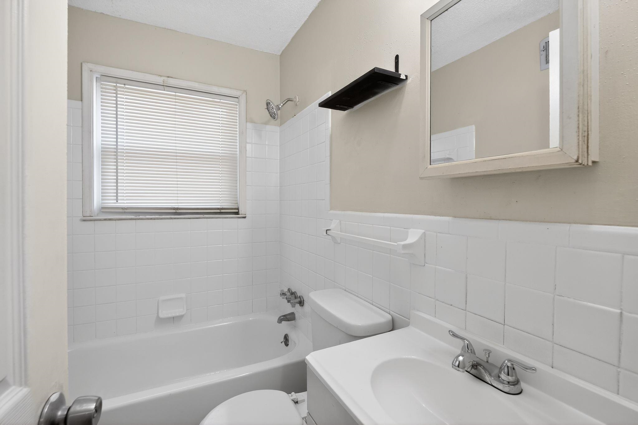 4118 Westmont Road Memphis, TN 38109 - Photo 32 of 37