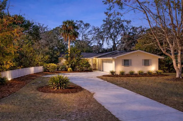 $285,000 | 2900 Woodbridge Lane, Orlando, FL 32808