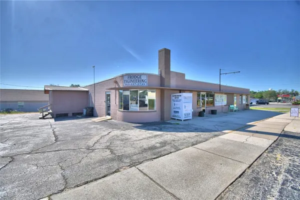 $440,000 | 105 South Scenic Highway, Frostproof, FL 33843