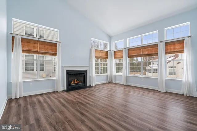 $950,000 | 105 Bugle Court Northeast, Leesburg, VA 20176