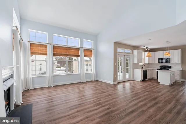 $950,000 | 105 Bugle Court Northeast, Leesburg, VA 20176