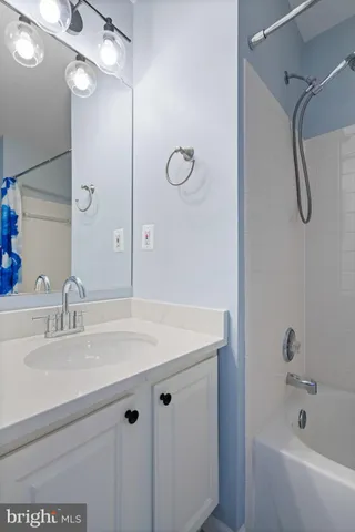 $950,000 | 105 Bugle Court Northeast, Leesburg, VA 20176