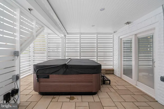 $950,000 | 105 Bugle Court Northeast, Leesburg, VA 20176