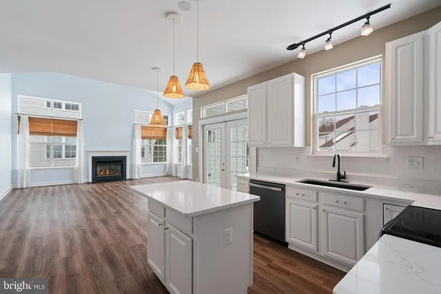 $950,000 | 105 Bugle Court Northeast, Leesburg, VA 20176