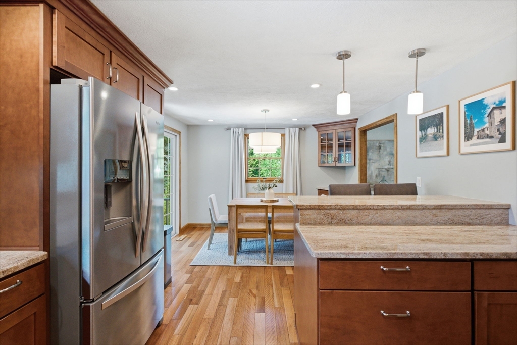 33 R Melrose Avenue Wilmington, MA 01887 - Photo 9 of 28 Gallery Image 9