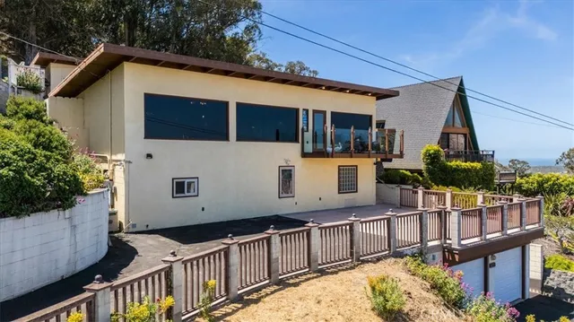 $1,624,000 | 430 Olive Street, Morro Bay, CA 93442