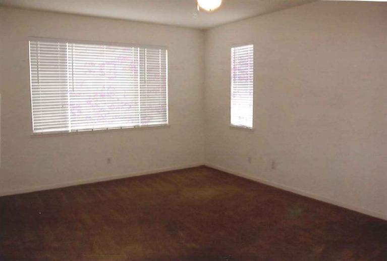 2308 Mariner Way Merced, CA 95340 - Photo 7 of 8 Gallery Image 7