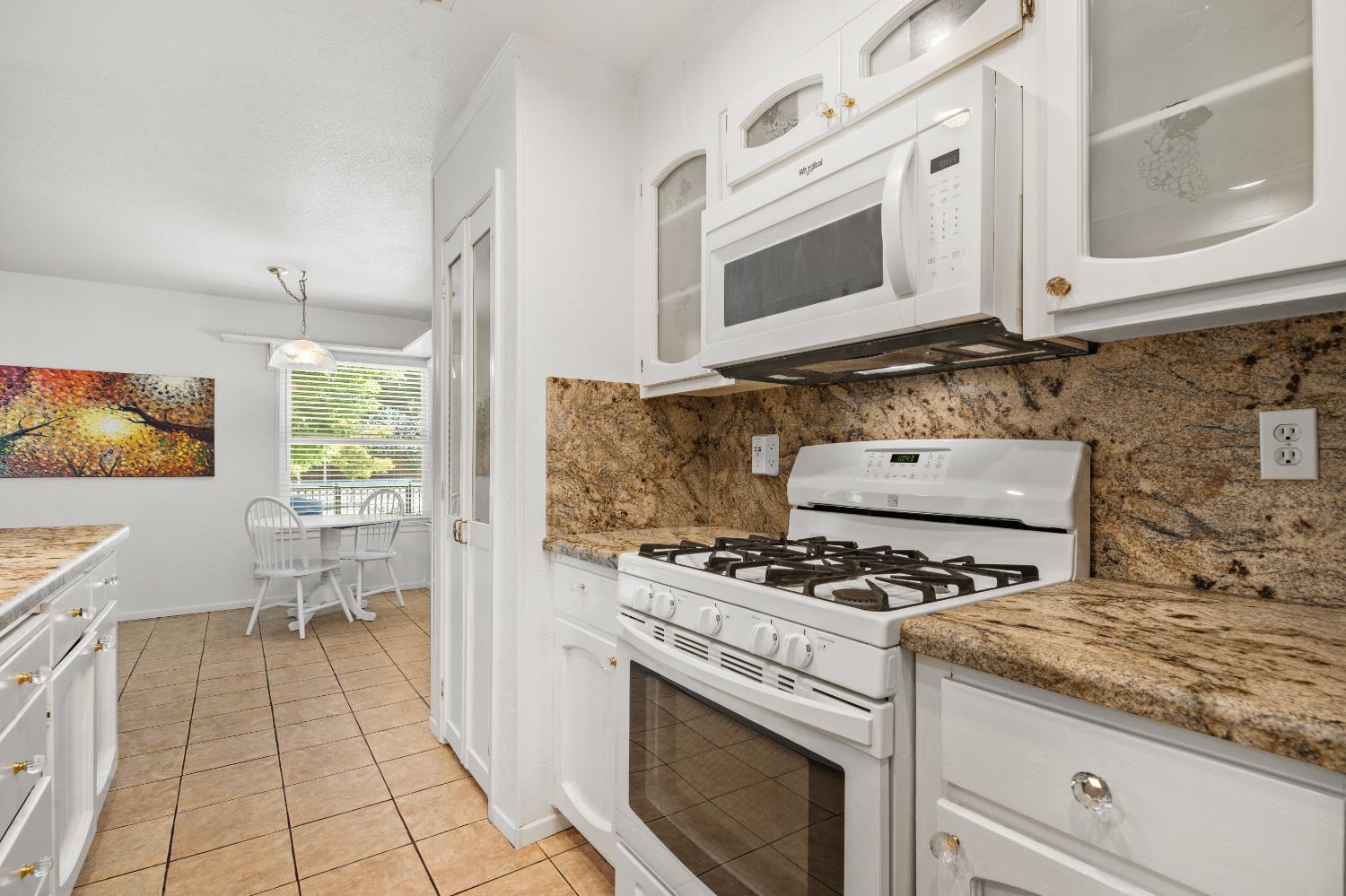 9713 Thornton Road Stockton, CA 95209 - Photo 14 of 49