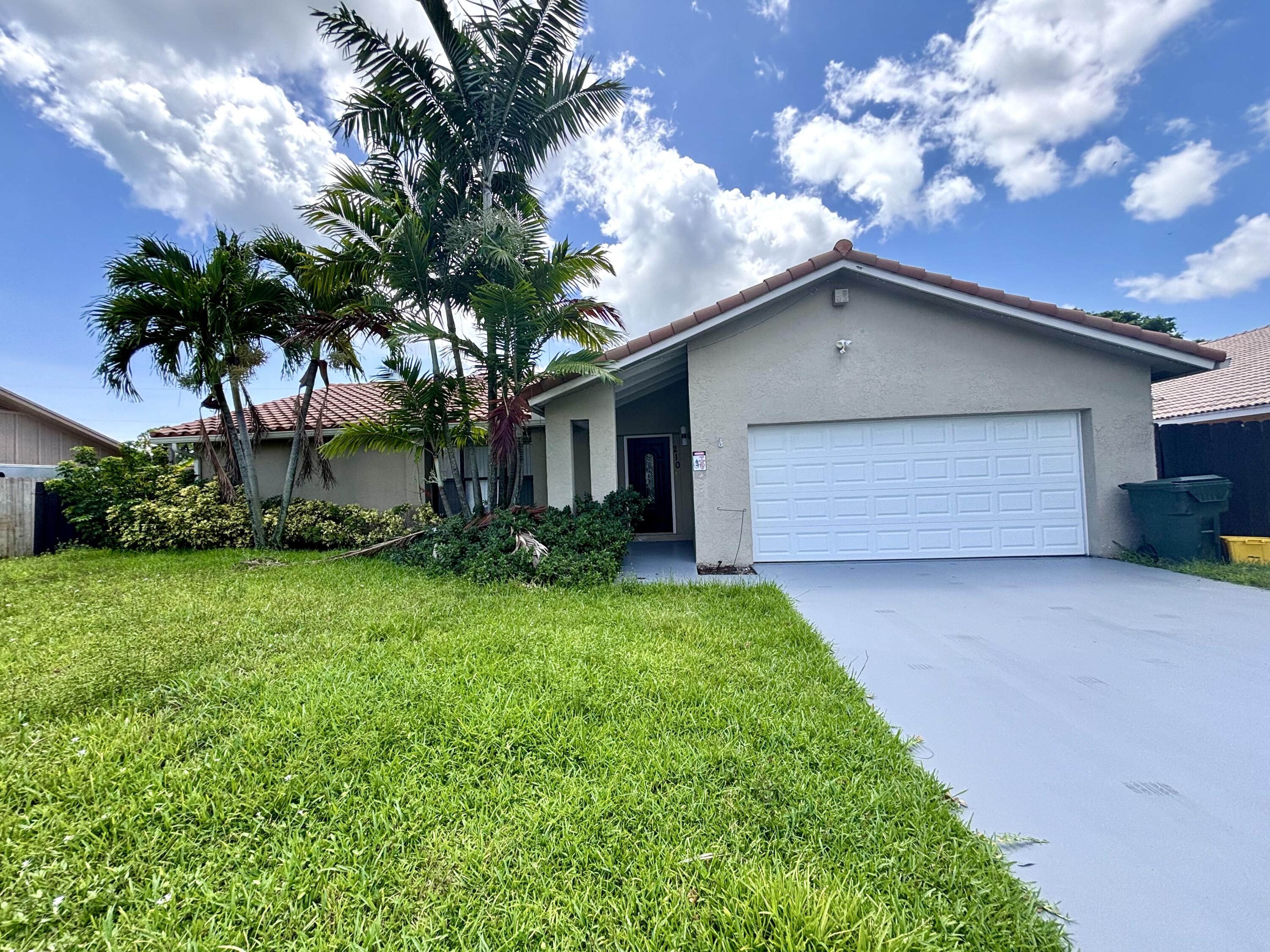 210 Oregon Lane Boca Raton, FL 33487 - Photo 1 of 8 IMG_2278