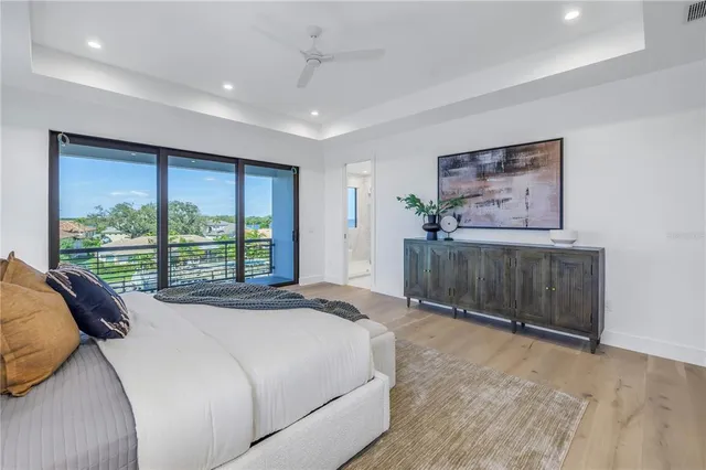 $5,950,000 | 2081 Michigan Avenue Northeast, St. Petersburg, FL 33703