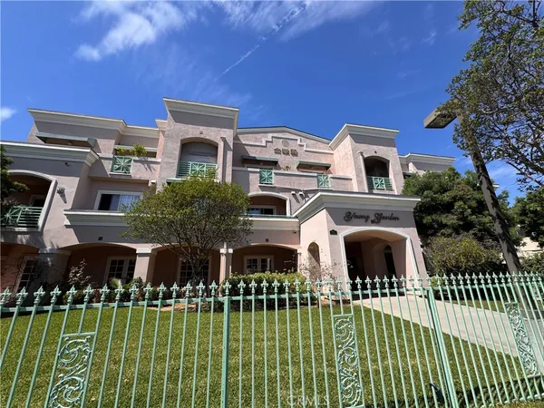 $440,000 | 303 North Nicholson Avenue, Unit 307, Monterey Park, CA 91755