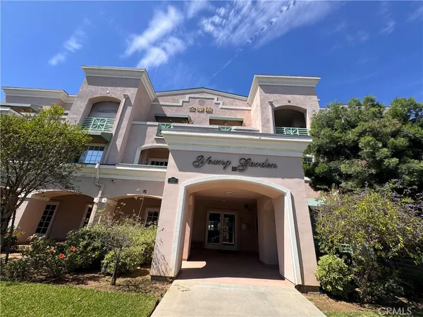 $440,000 | 303 North Nicholson Avenue, Unit 307, Monterey Park, CA 91755
