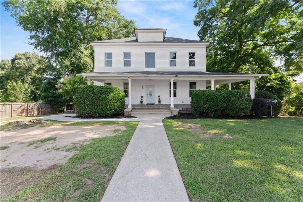 2158 North Broad Street Commerce, GA 30529 - Photo 1 of 48