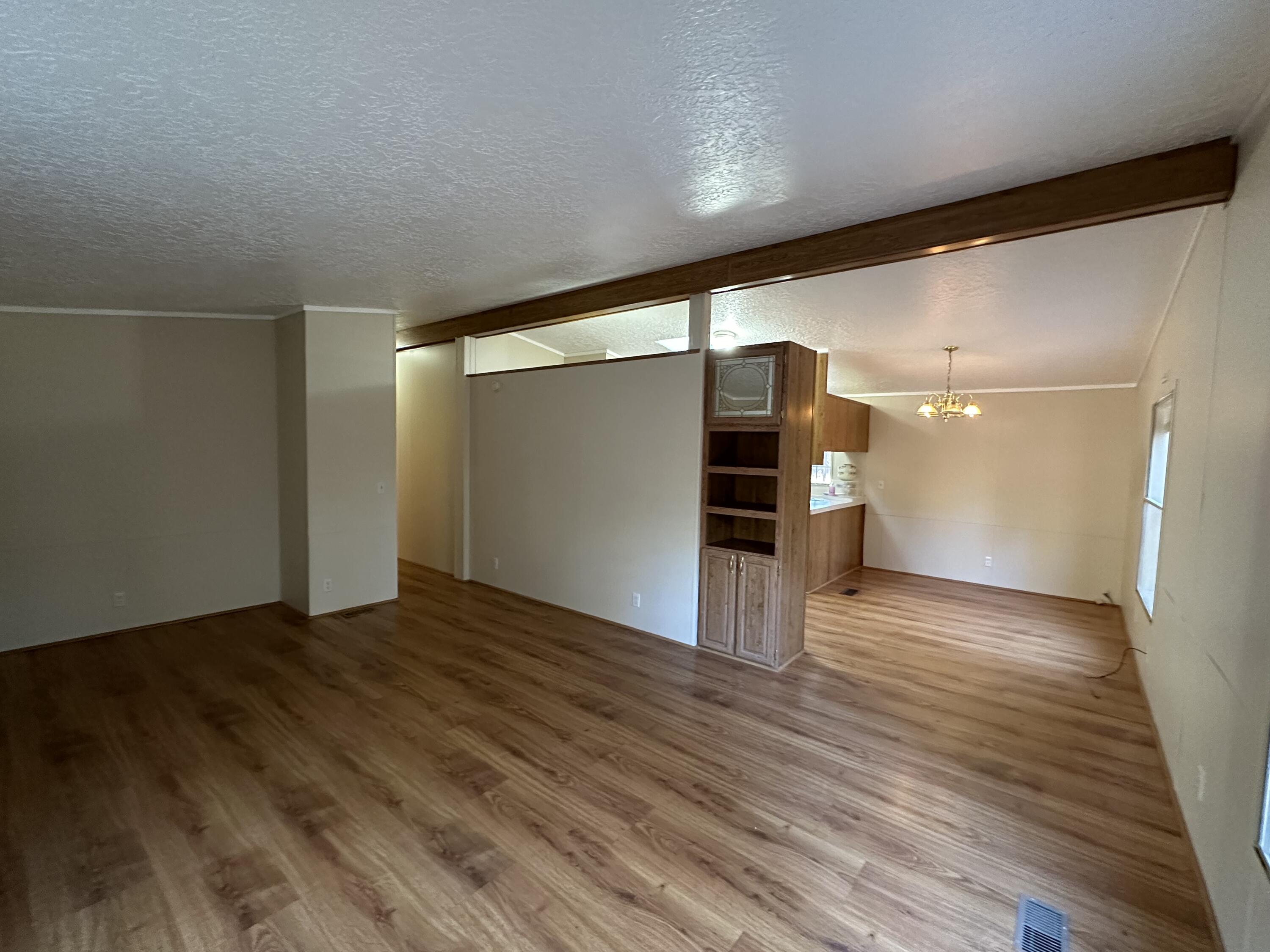 16865 Indigo Road Bend, OR 97707 - Photo 3 of 17 Indigo Lane