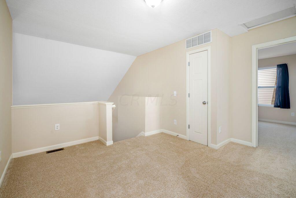 5735 Nadler Road Dublin, OH 43016 - Photo 28 of 48 Second Floor