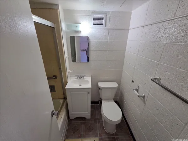 $1,250 | 85-933 Bayview Street, Unit 102, Waianae, HI 96792