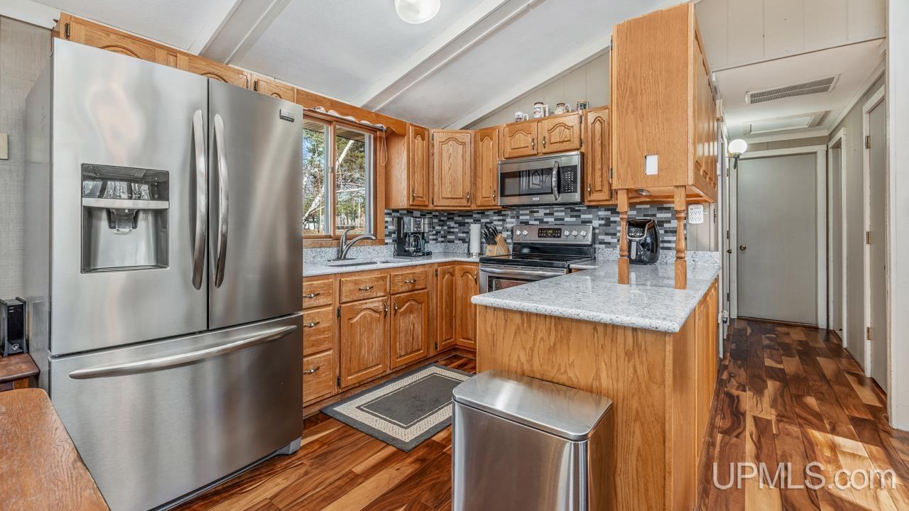 3787 Lake Ellwood Road Florence, WI 54121 - Photo 7 of 37