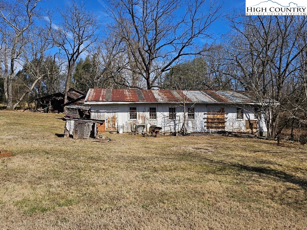 667 Pads Road Wilkesboro, NC 28697 - Photo 22 of 30 Gallery Image 22