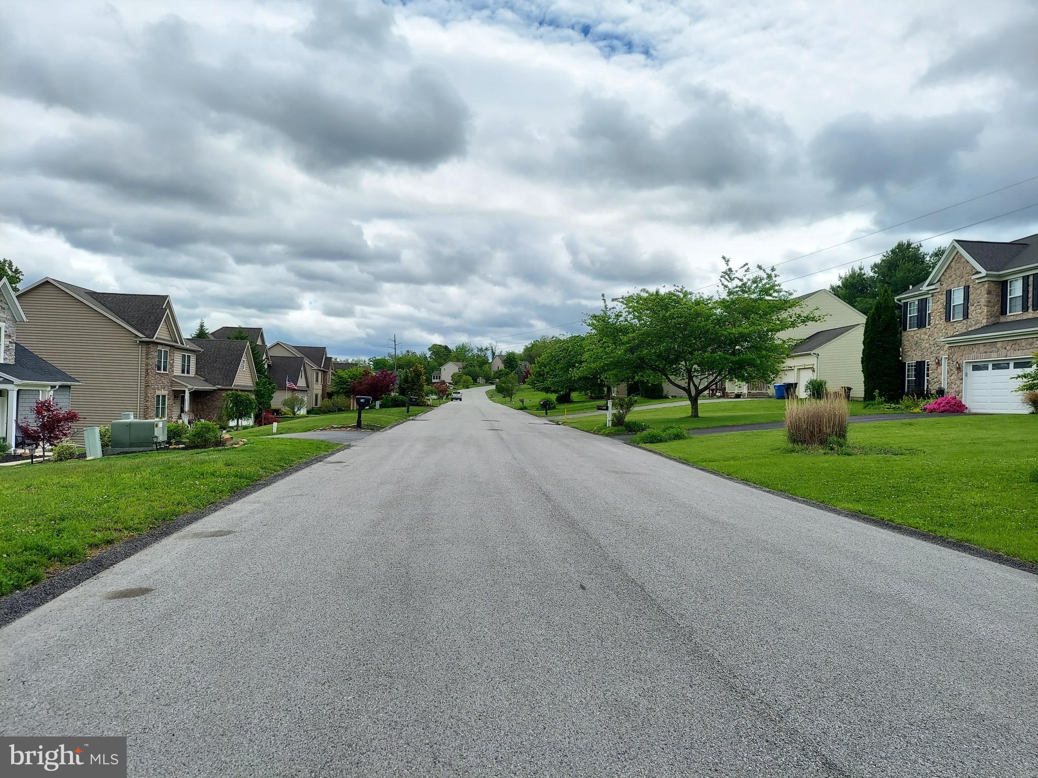 236 Sunset Circle Red Lion, PA 17356 - Photo 4 of 5 Established neighborhood