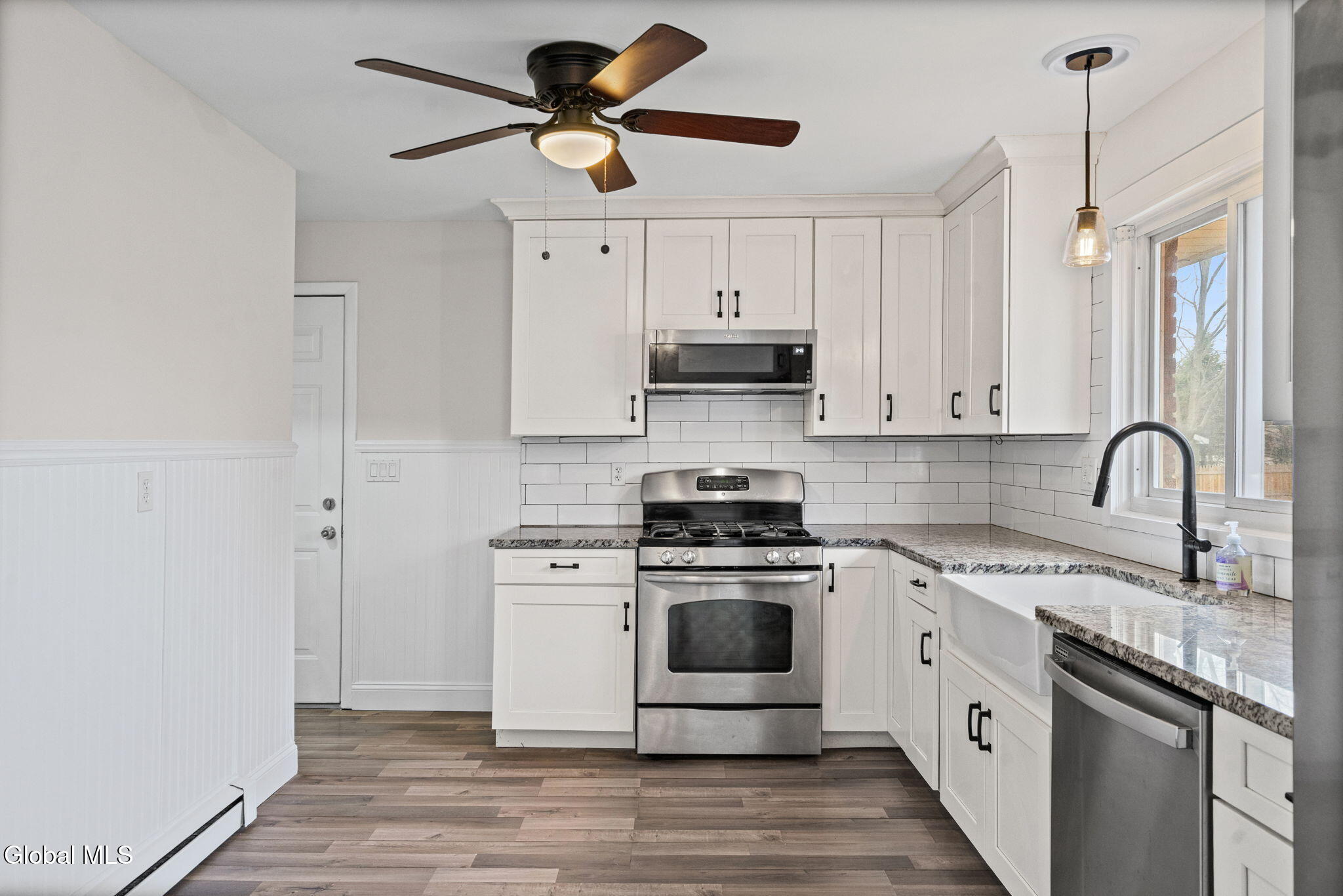 442 Russell Road Bethlehem, NY 12203 - Photo 12 of 46 22-web-or-mls-442-russell-rd