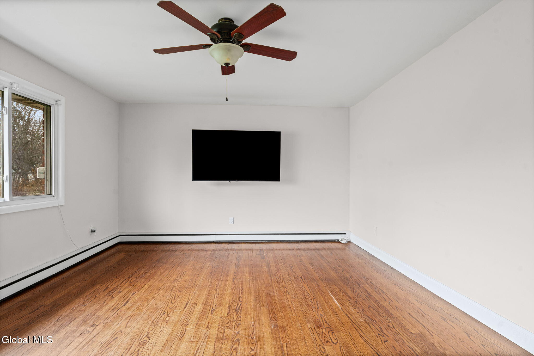 442 Russell Road Bethlehem, NY 12203 - Photo 19 of 46 18-web-or-mls-442-russell-rd