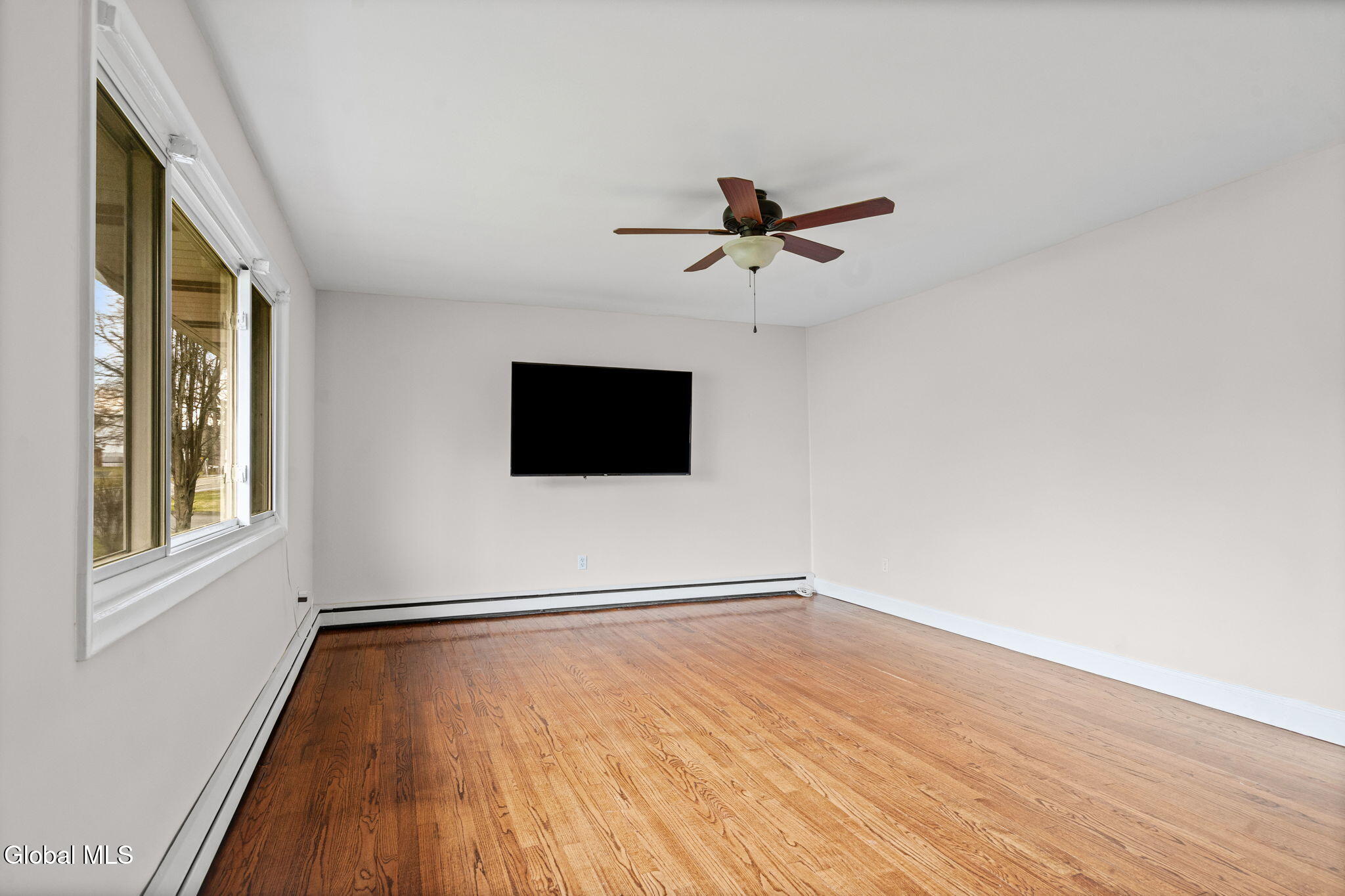 442 Russell Road Bethlehem, NY 12203 - Photo 20 of 46 17-web-or-mls-442-russell-rd