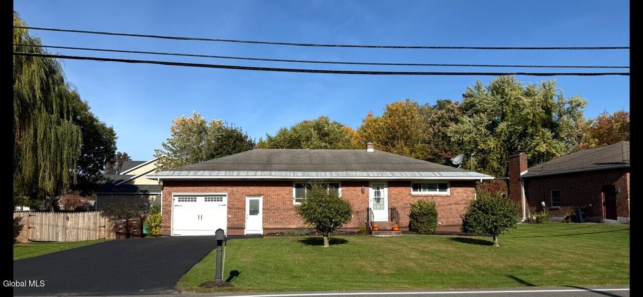 442 Russell Road Bethlehem, NY 12203 - Photo 3 of 46 Owner Photo