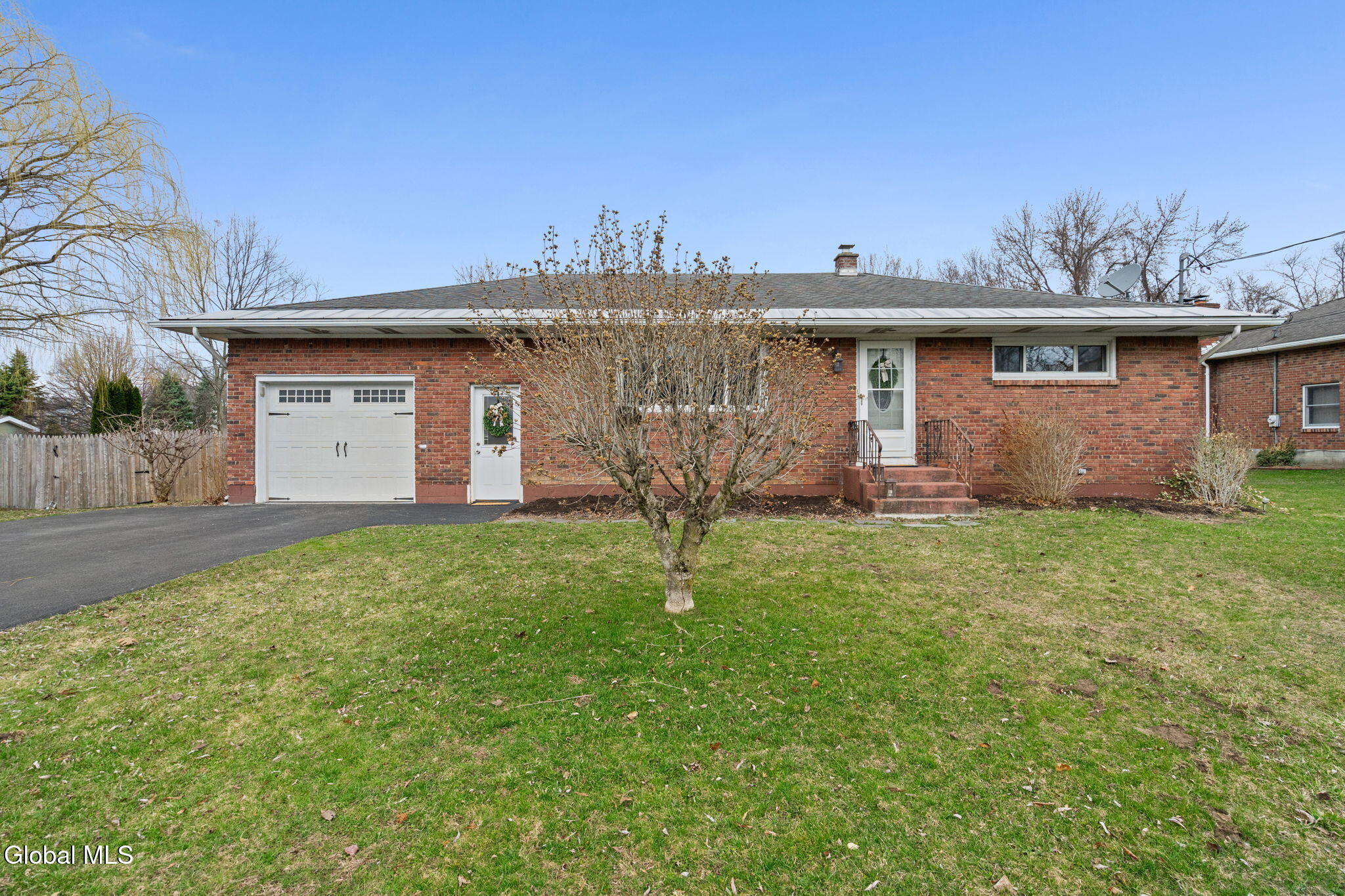 442 Russell Road Bethlehem, NY 12203 - Photo 4 of 46 2-web-or-mls-442-russell-rd