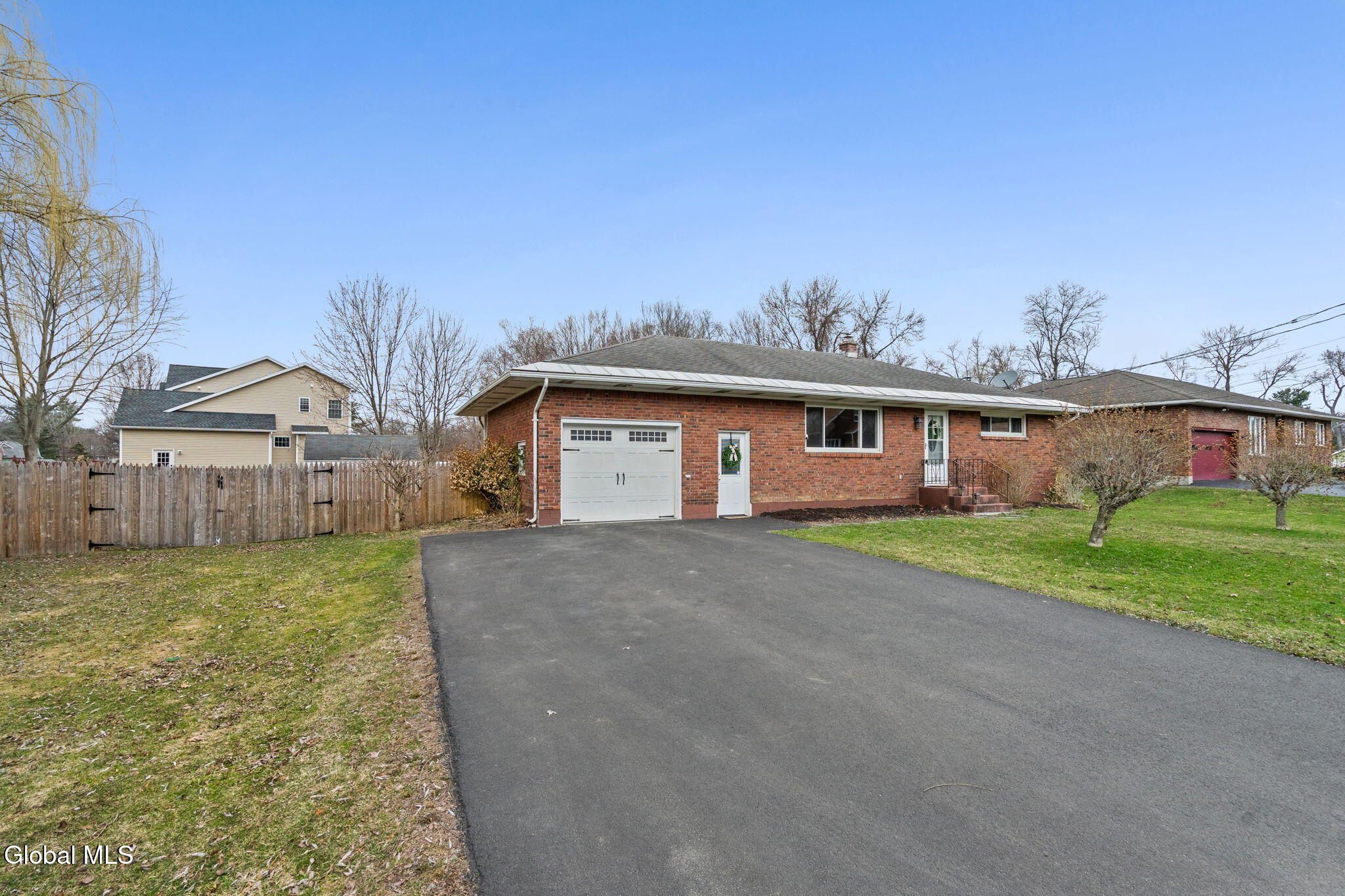 442 Russell Road Bethlehem, NY 12203 - Photo 6 of 46 3-web-or-mls-442-russell-rd