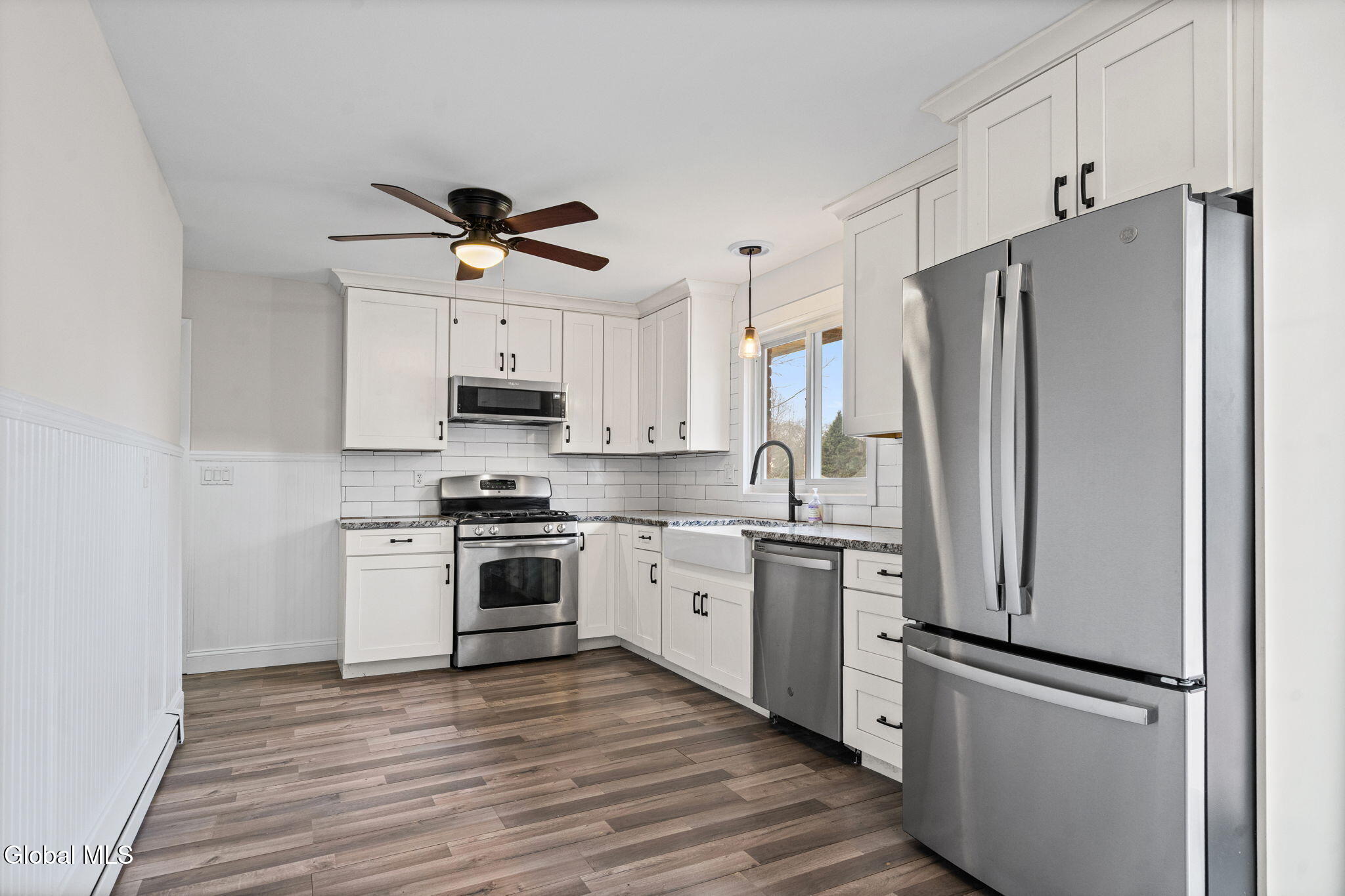 442 Russell Road Bethlehem, NY 12203 - Photo 10 of 46 21-web-or-mls-442-russell-rd