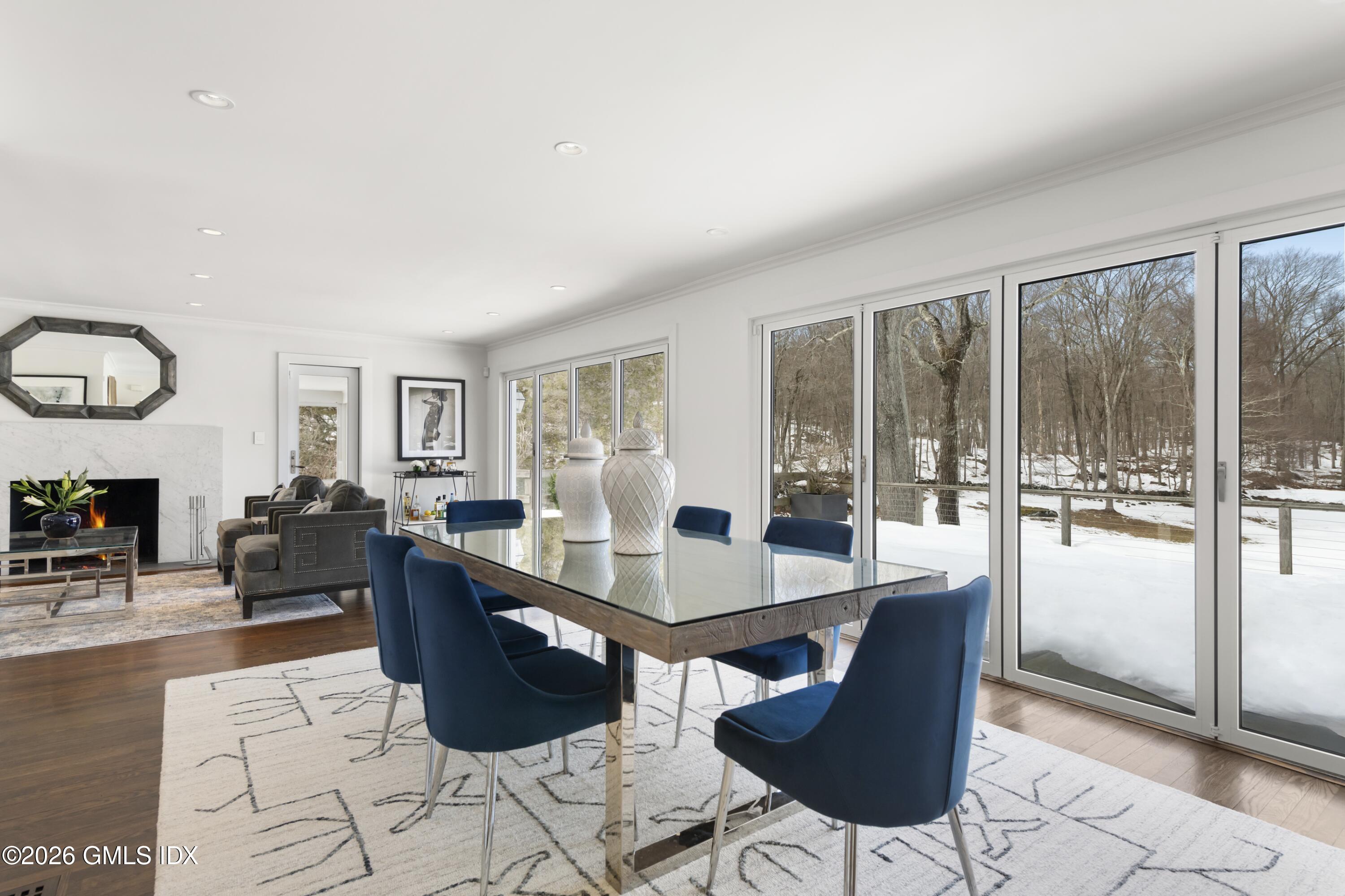 29 Hunting Ridge Road Greenwich, CT 06831 - Photo 16 of 59 3.41 Dining