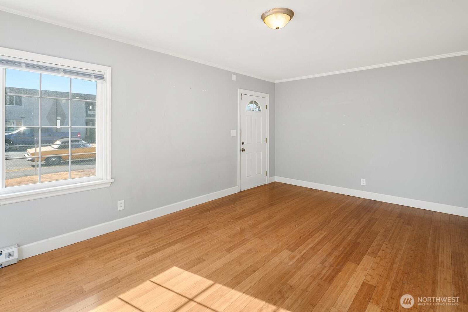 346 Pelly Avenue North Renton, WA 98057 - Photo 5 of 23 Gallery Image 5