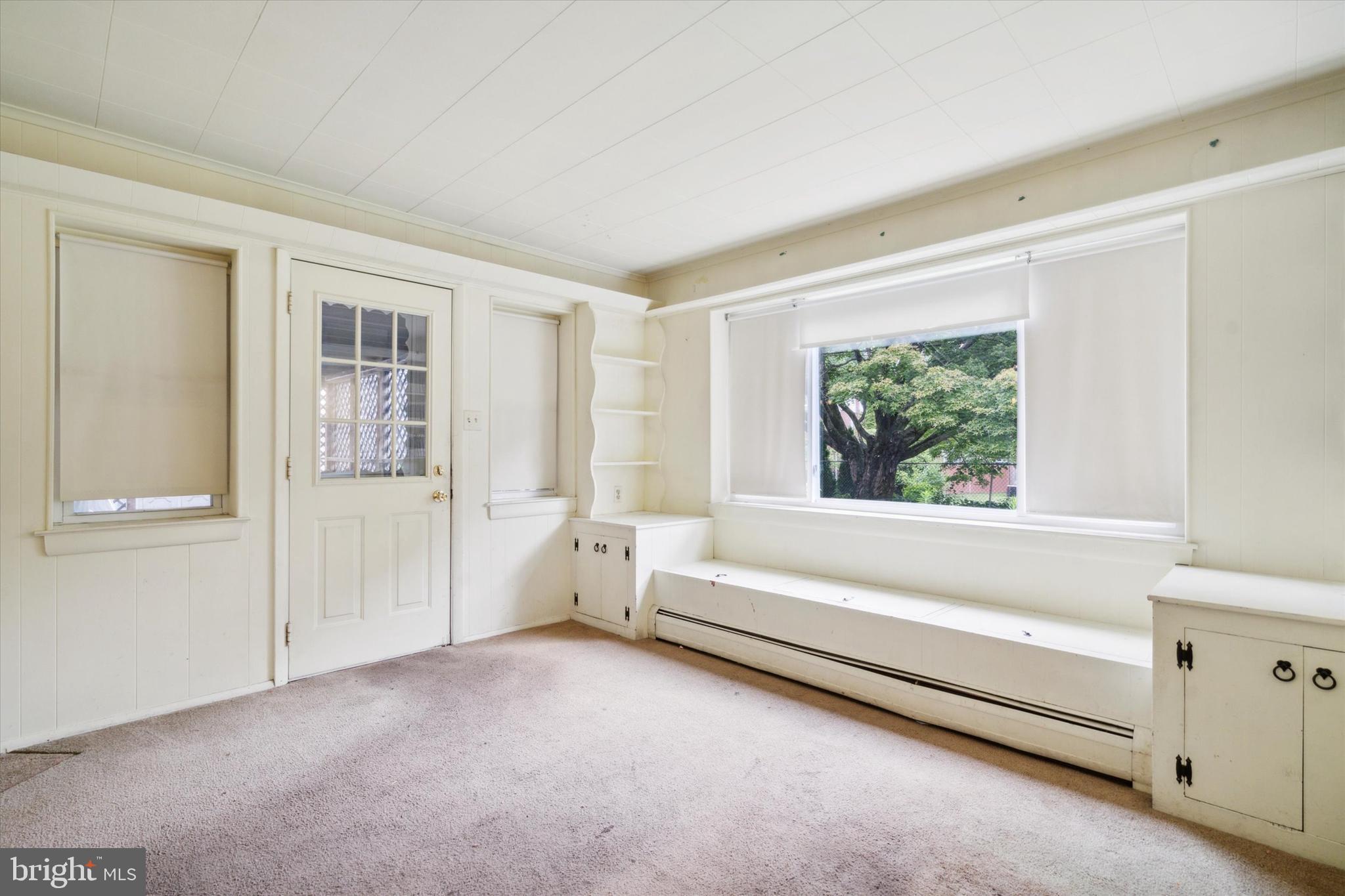 9820 Woodfern Road Philadelphia, PA 19115 - Photo 12 of 25 Gallery Image 12