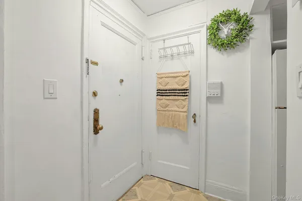 $199,000 | 1273 North Avenue, Unit 1F#8, New Rochelle, NY 10804