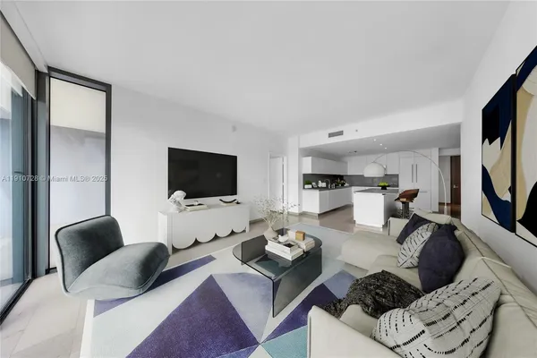 $7,950 | 88 Southwest 7th Street, Unit 1004, Miami, FL 33130