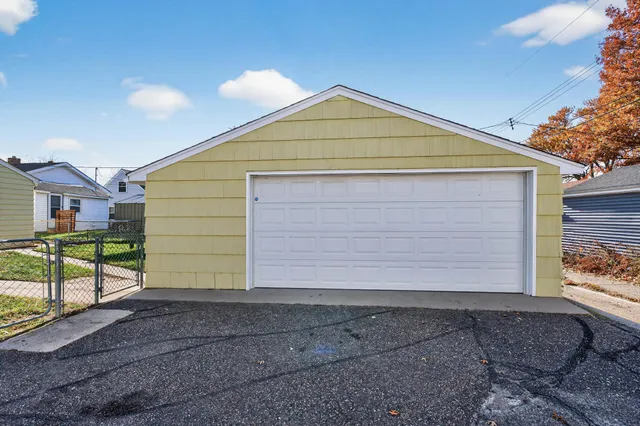 $314,900 | 5844 45th Avenue South, Minneapolis, MN 55417